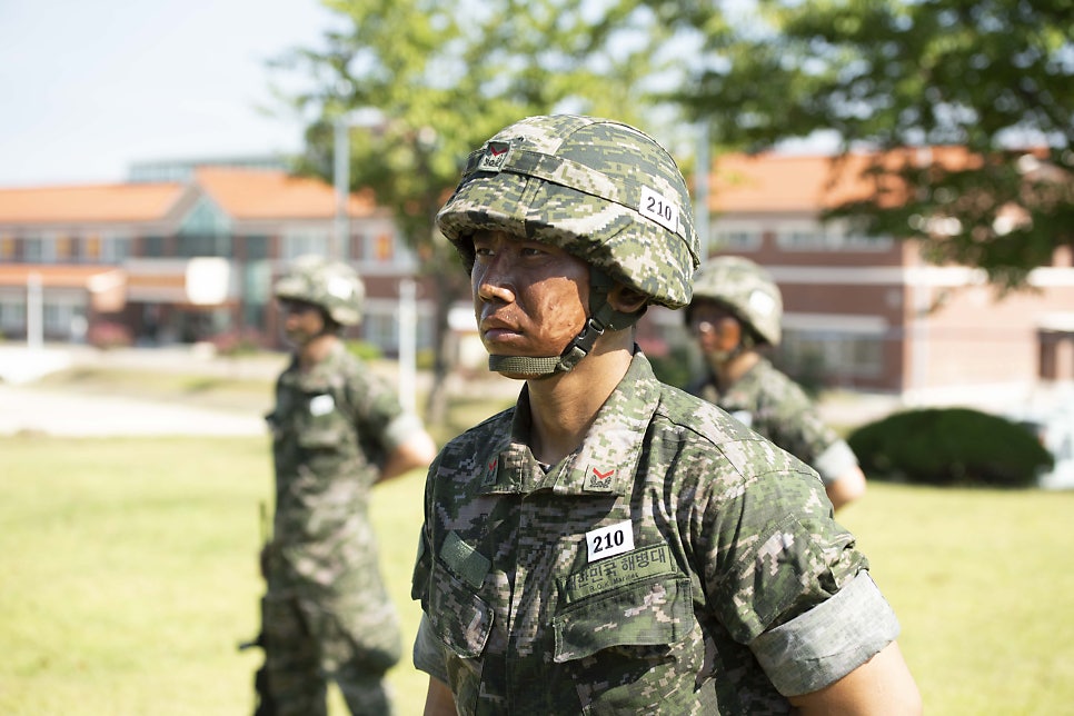 [부후 417기] 빨간명찰 수여식 사진 43